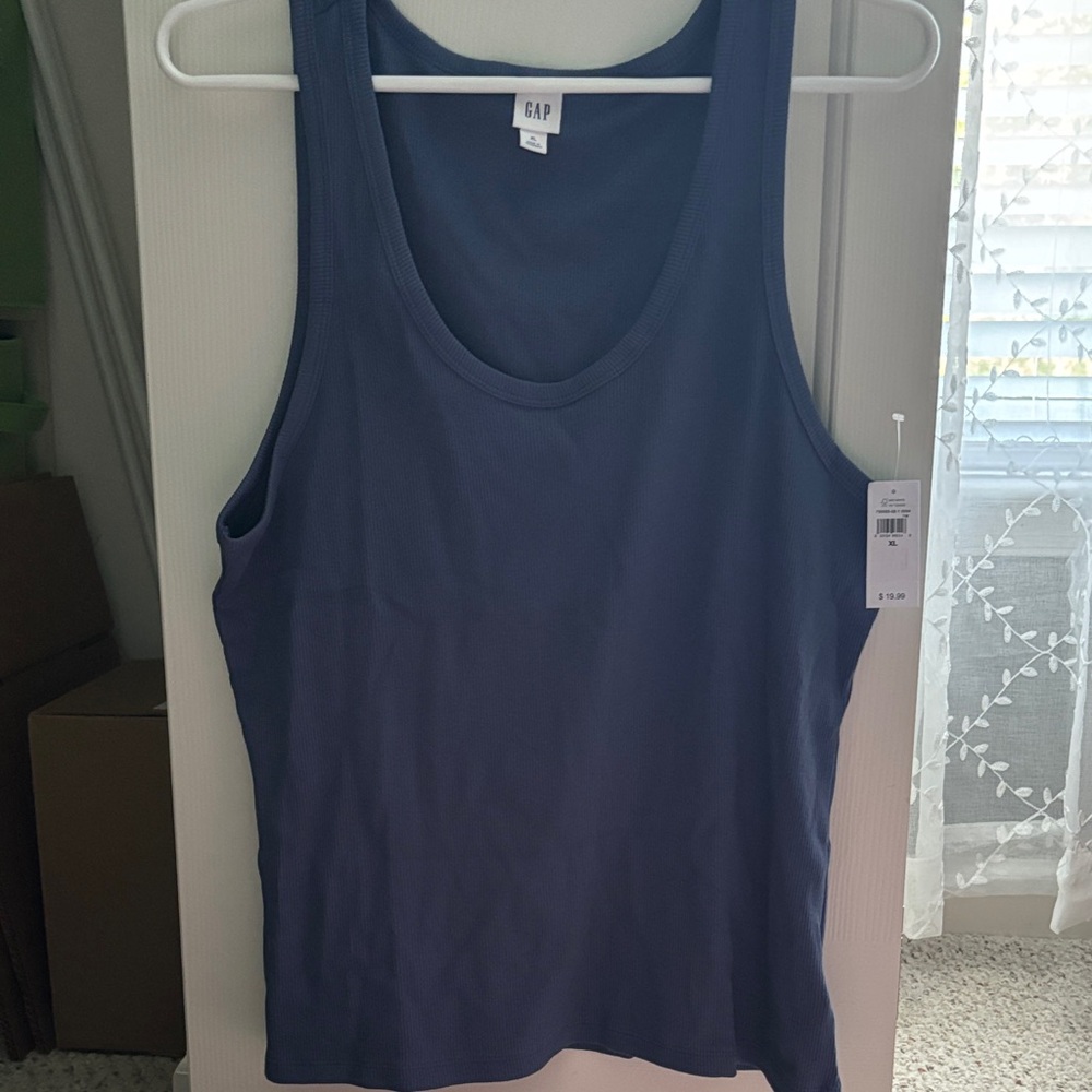 GAP Women's Classic Navy Tank Top